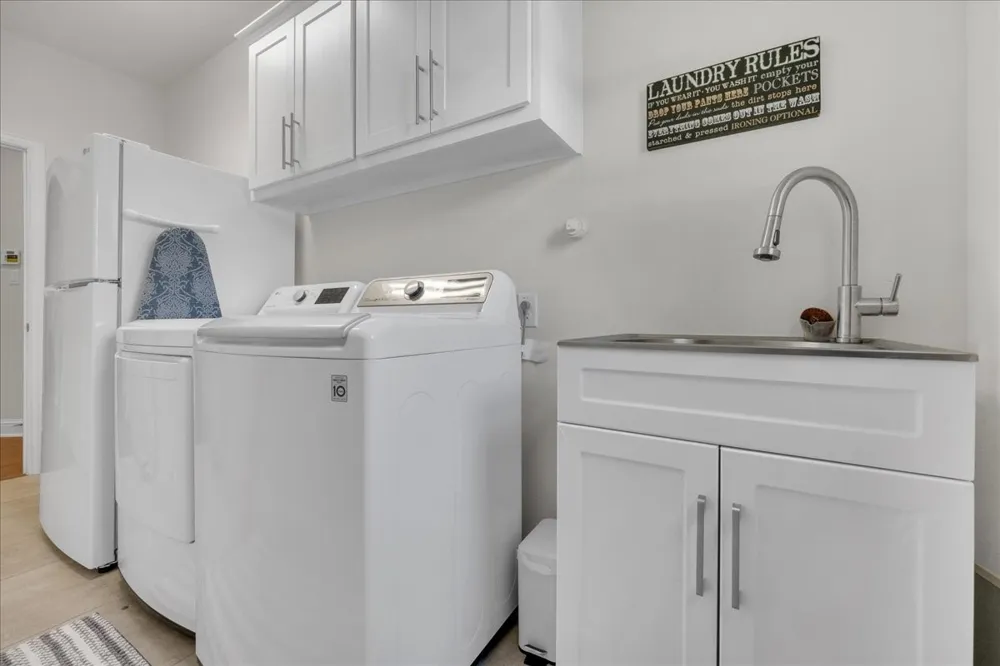 1229 Ardglass Trail Corinth, TX 76210