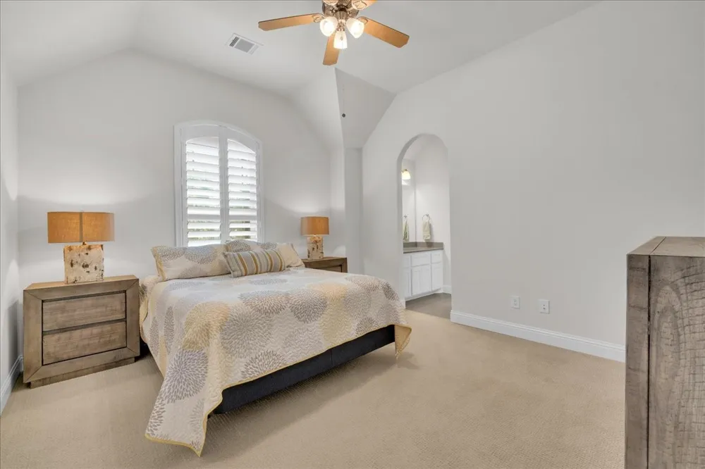 1229 Ardglass Trail Corinth, TX 76210