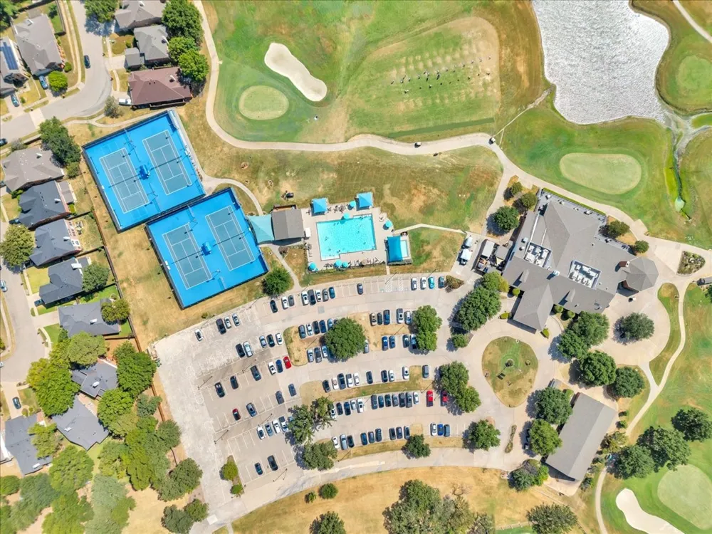 1229 Ardglass Trail Corinth, TX 76210