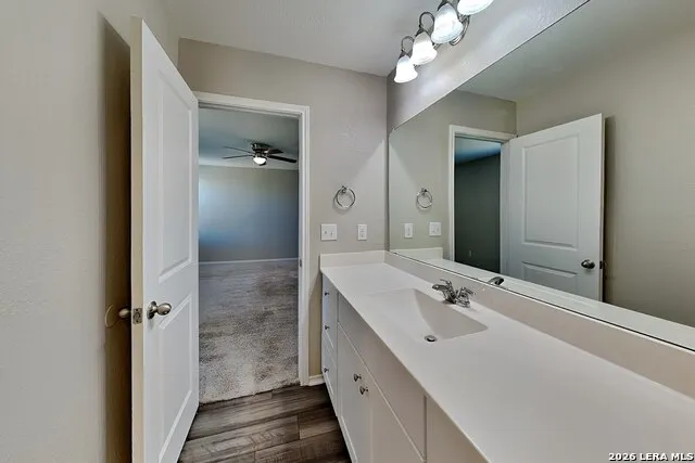 13525 Sunrise Meadow St Hedwig, TX 78152
