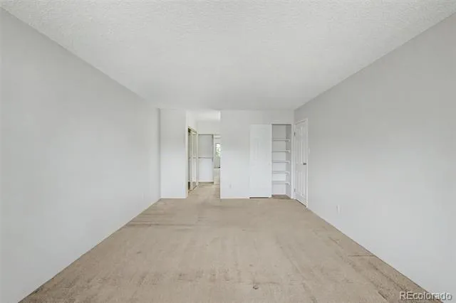 2868 S Heather Gardens Way #210 Aurora, CO 80014