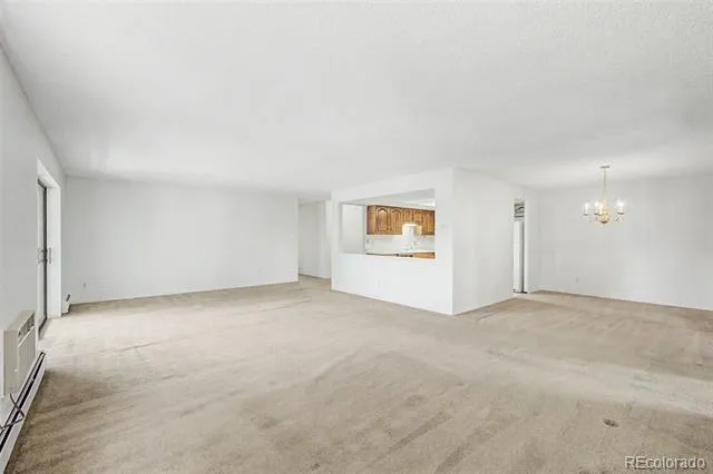 2868 S Heather Gardens Way #210 Aurora, CO 80014