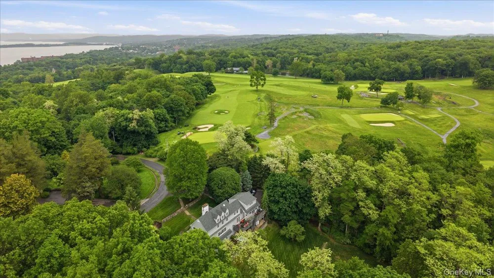 107 Tower Hill Road Briarcliff Manor, NY 10510