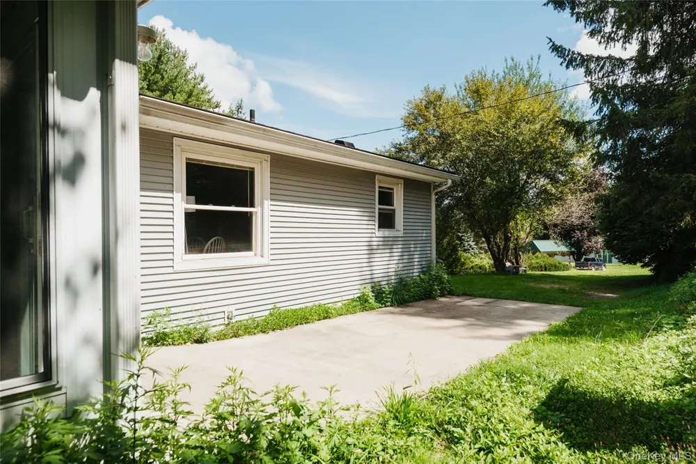 90 Lake Amenia Road Amenia, NY 12501