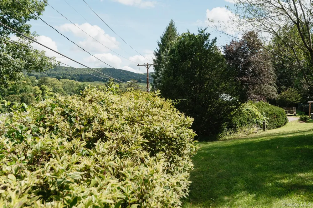 90 Lake Amenia Road Amenia, NY 12501