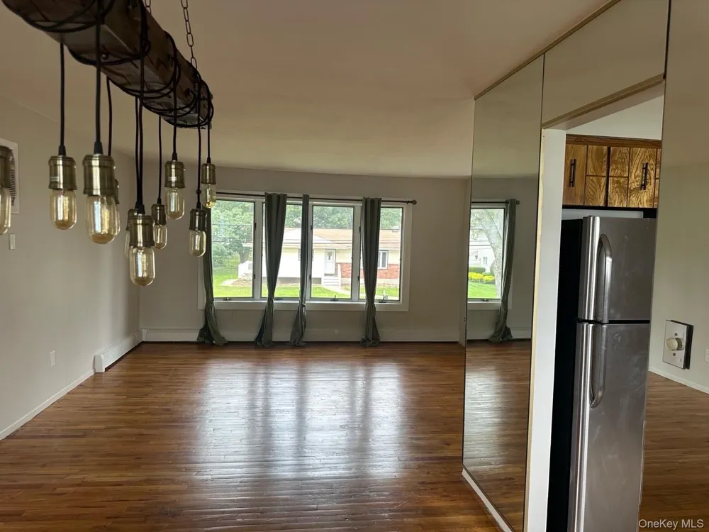 308 Essex Street West Babylon, NY 11704