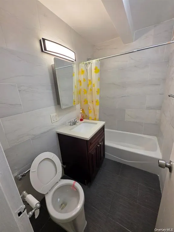 41-25 Kissena Blvd #2J Flushing, NY 11355