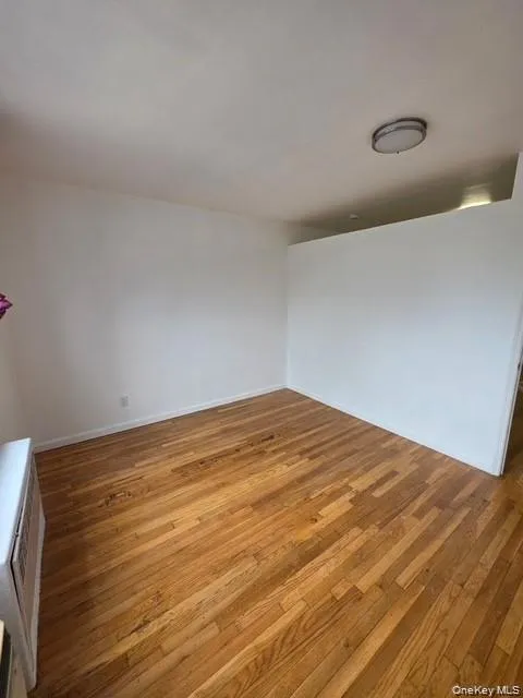 41-25 Kissena Blvd #2J Flushing, NY 11355