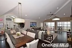 1051 Oceanfront #7 Long Beach, NY 11561