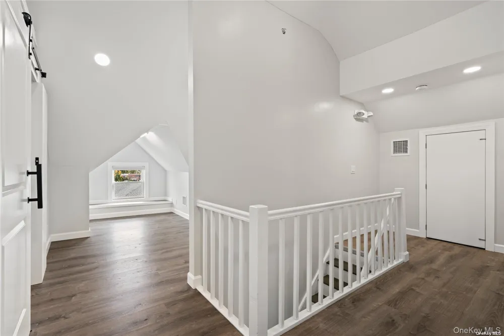 7 Pulaski Road #4 East Northport, NY 11731