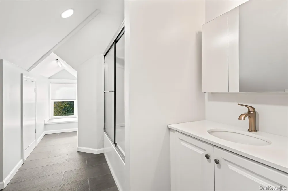7 Pulaski Road #4 East Northport, NY 11731