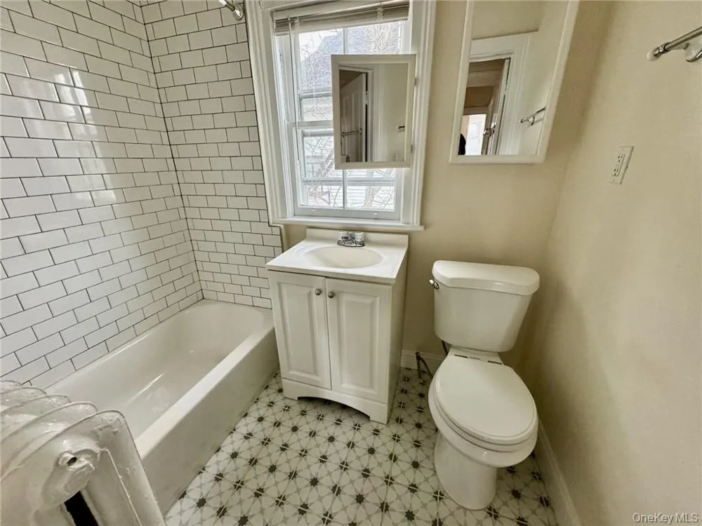 450 Broadway Dobbs Ferry, NY 10522