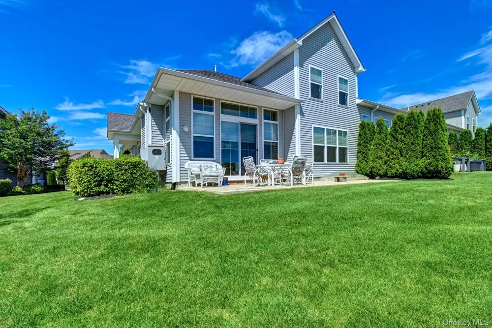 131 Grace Hall Lane Yaphank, NY 11980