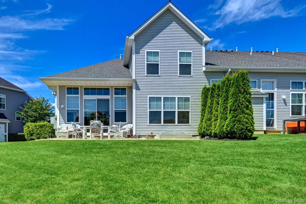 131 Grace Hall Lane Yaphank, NY 11980
