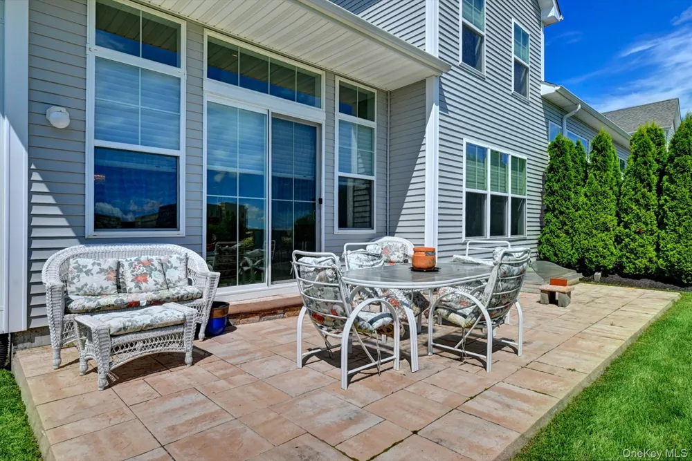 131 Grace Hall Lane Yaphank, NY 11980