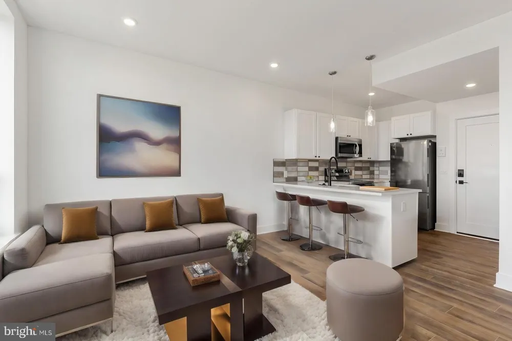 2214 FRONT STREET #202 Philadelphia, PA 19133
