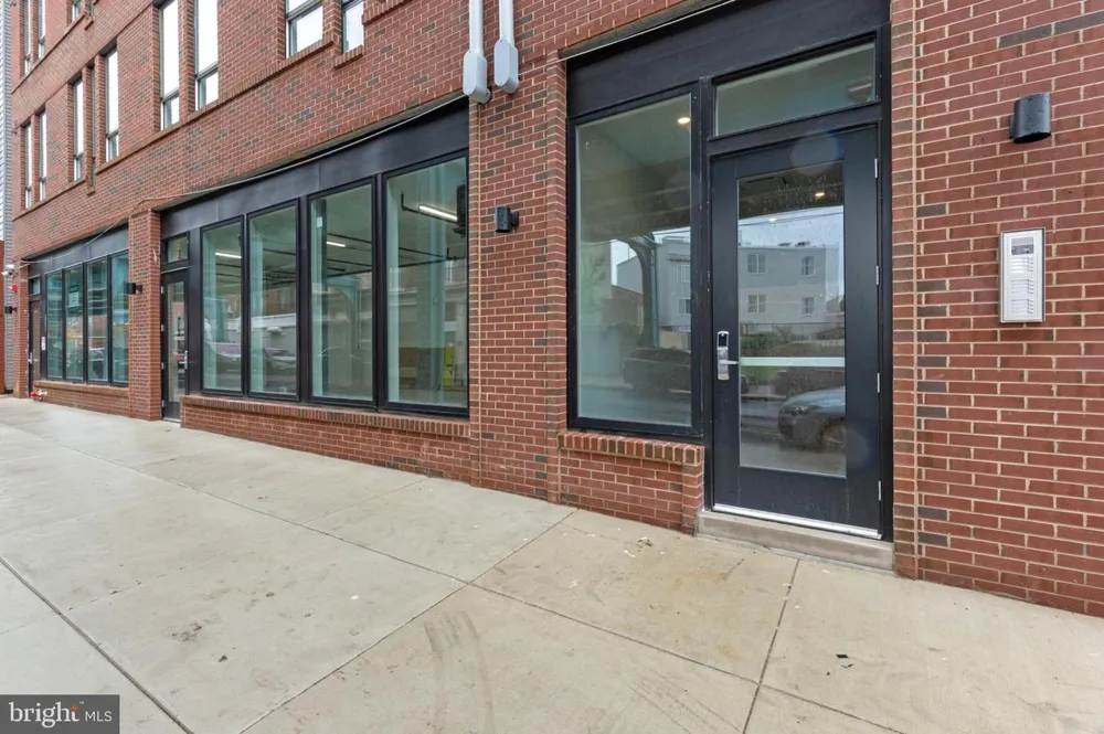 2214 FRONT STREET #202 Philadelphia, PA 19133