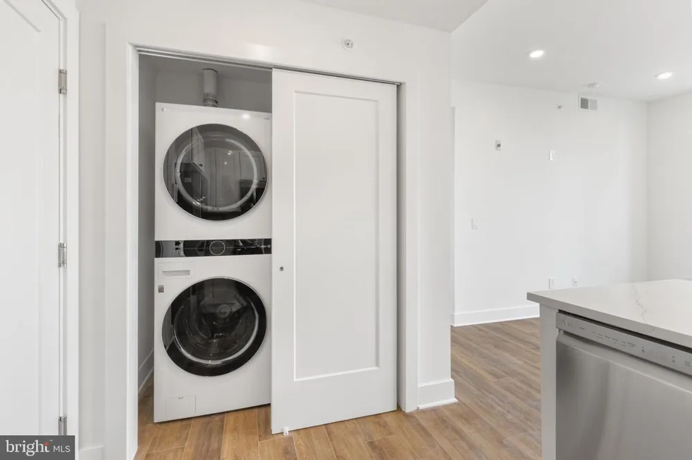 2214 FRONT STREET #202 Philadelphia, PA 19133