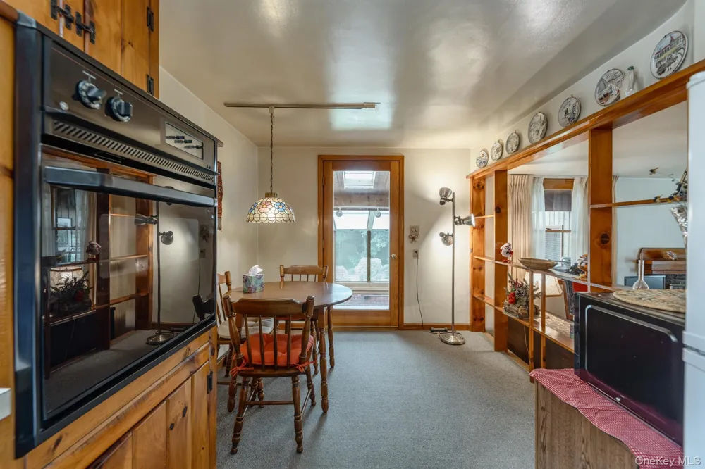 207 Horton Lane Port Ewen, NY 12429