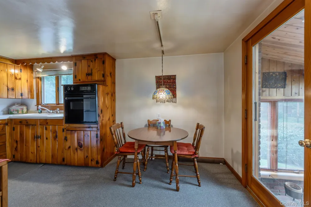 207 Horton Lane Port Ewen, NY 12429
