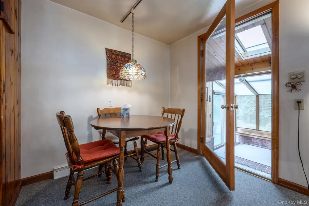 207 Horton Lane Port Ewen, NY 12429