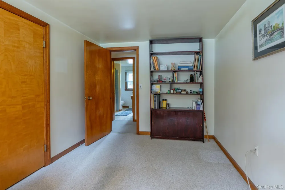 207 Horton Lane Port Ewen, NY 12429
