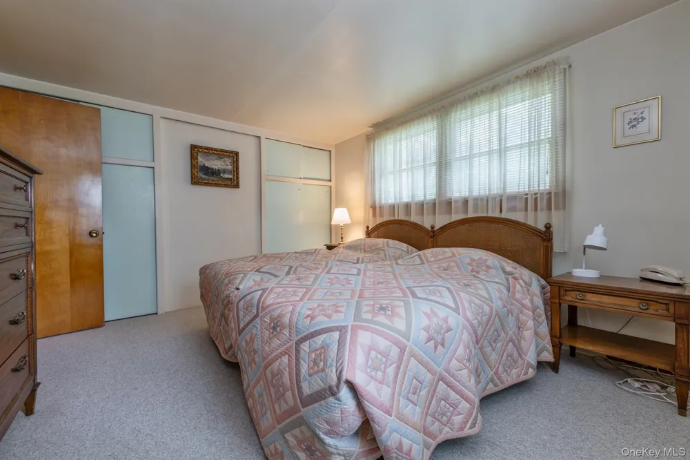 207 Horton Lane Port Ewen, NY 12429