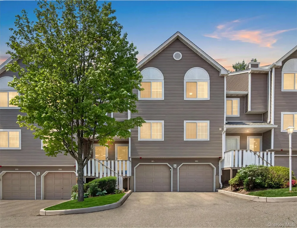 198 Eagle Ridge Way Nanuet, NY 10954
