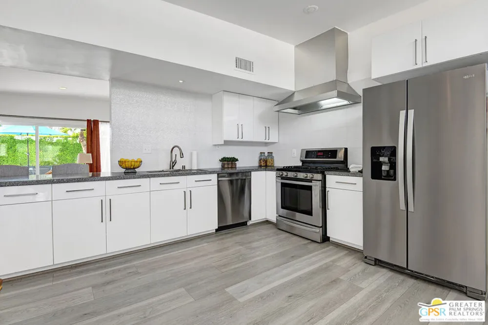 3691 E Avenida Fey Norte Palm Springs, CA 92262