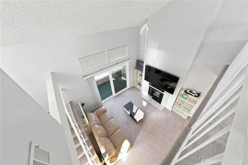 981 W Imperial Hwy #23 La Habra, CA 90631