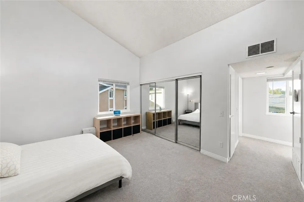 981 W Imperial Hwy #23 La Habra, CA 90631