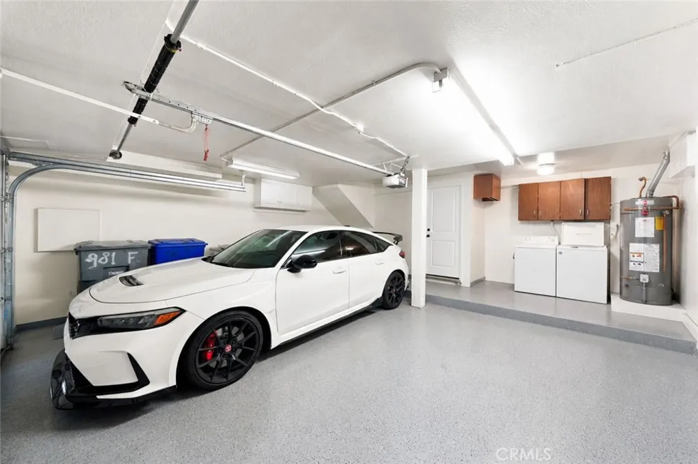 981 W Imperial Hwy #23 La Habra, CA 90631