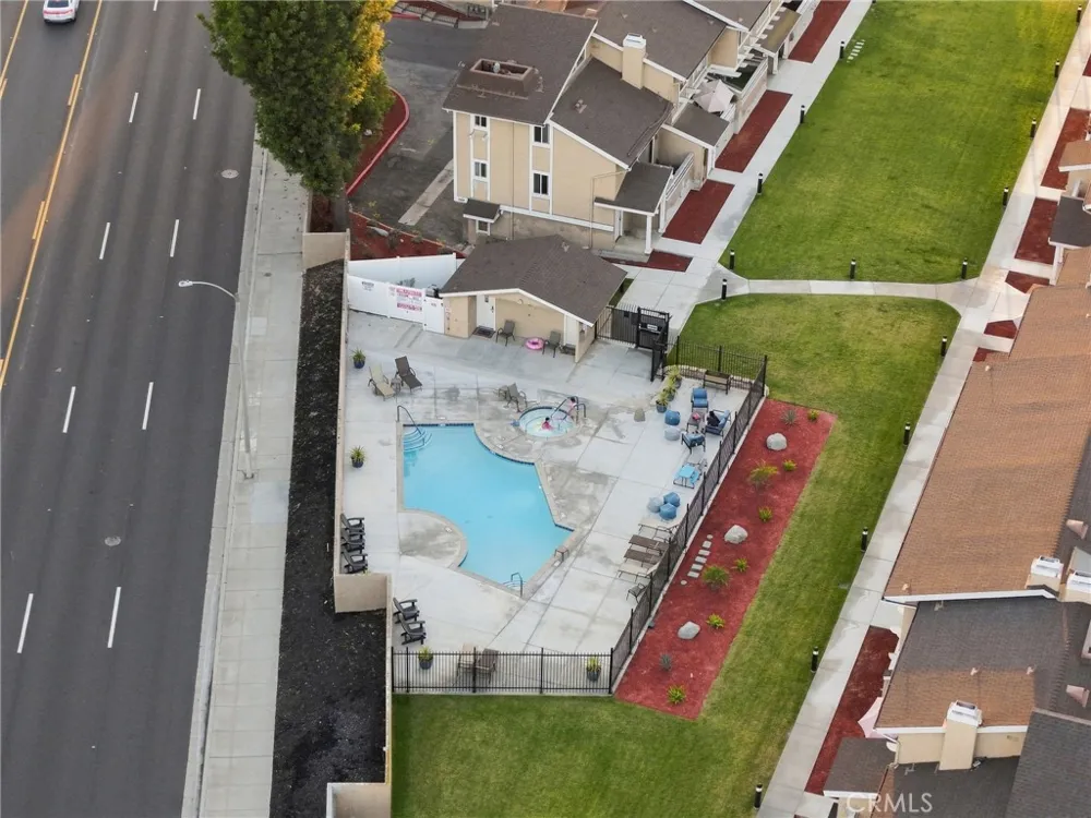 981 W Imperial Hwy #23 La Habra, CA 90631