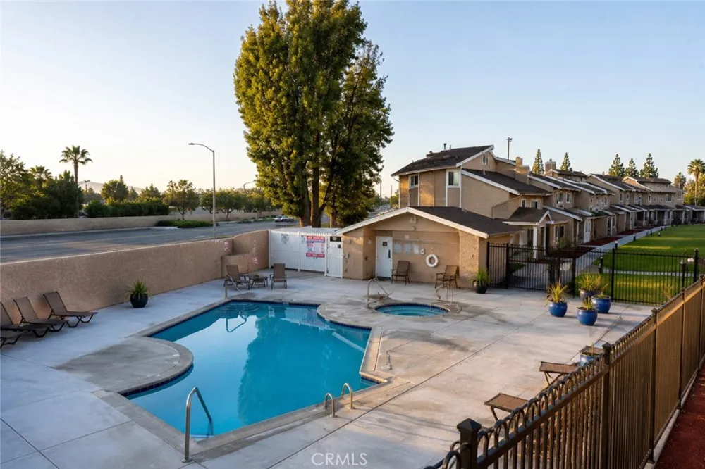 981 W Imperial Hwy #23 La Habra, CA 90631