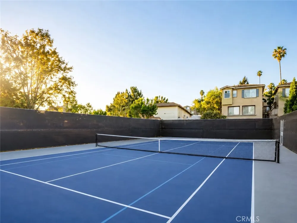 981 W Imperial Hwy #23 La Habra, CA 90631