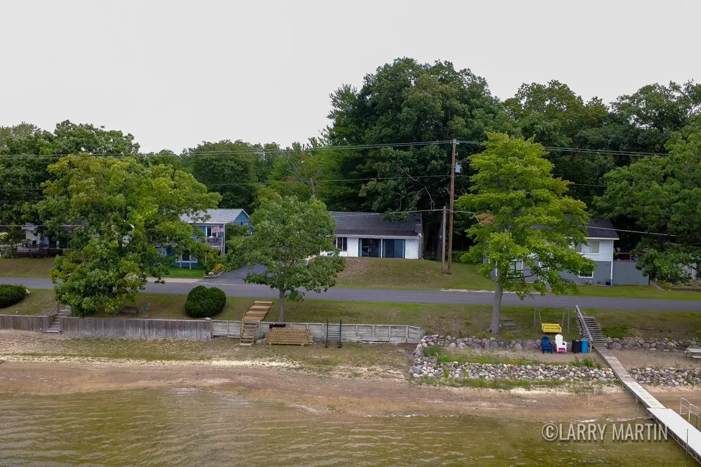 16510 Bass Lake Avenue NE Gowen, MI 49326