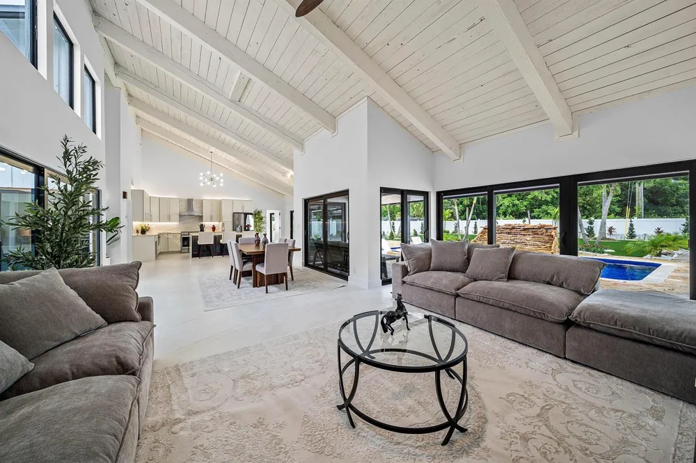 1520 SW 17TH STREET Boca Raton, FL 33486