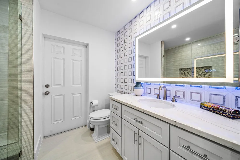 1520 SW 17TH STREET Boca Raton, FL 33486