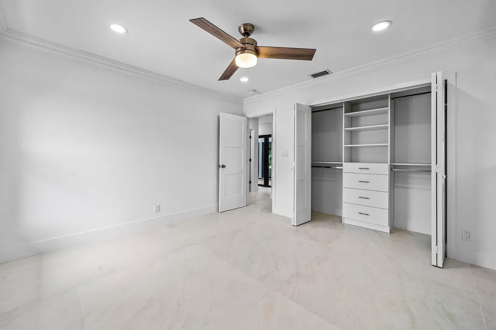 1520 SW 17TH STREET Boca Raton, FL 33486