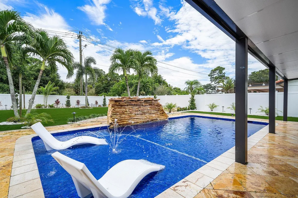 1520 SW 17TH STREET Boca Raton, FL 33486