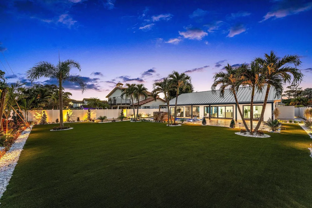 1520 SW 17TH STREET Boca Raton, FL 33486