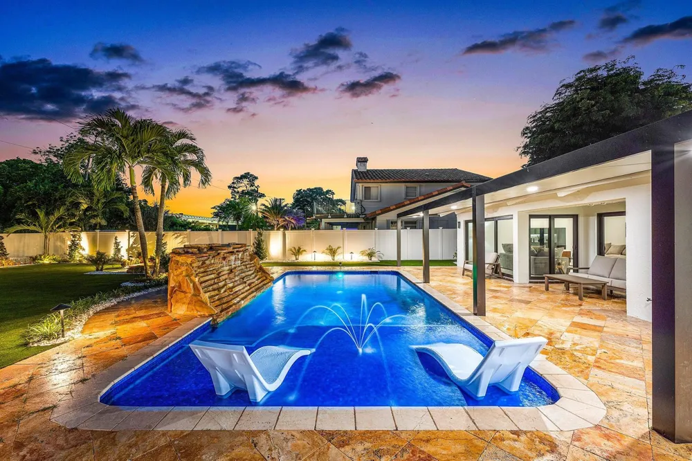 1520 SW 17TH STREET Boca Raton, FL 33486