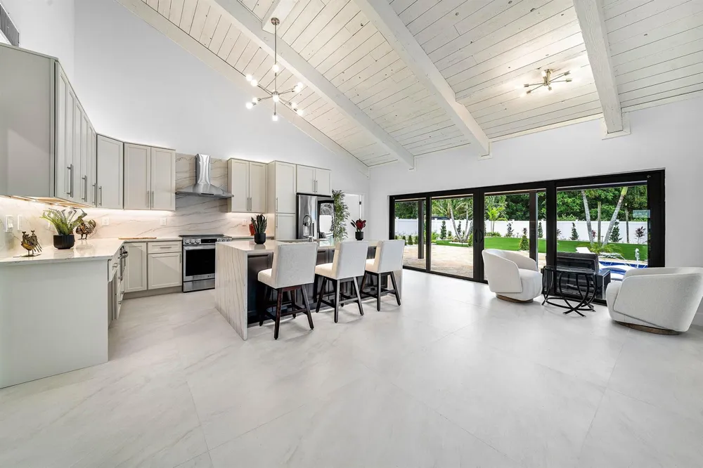 1520 SW 17TH STREET Boca Raton, FL 33486