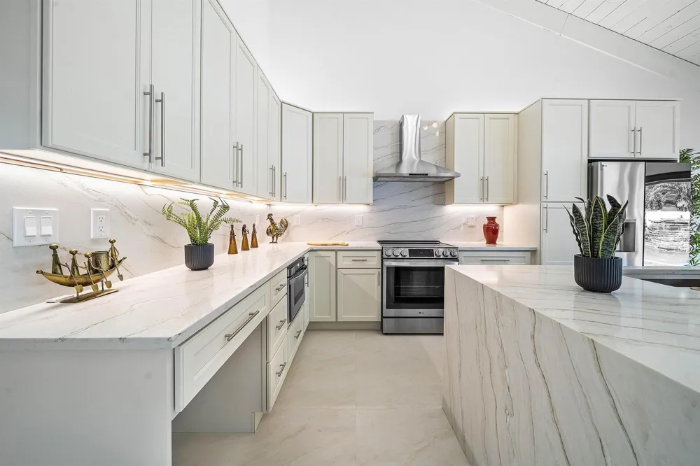 1520 SW 17TH STREET Boca Raton, FL 33486