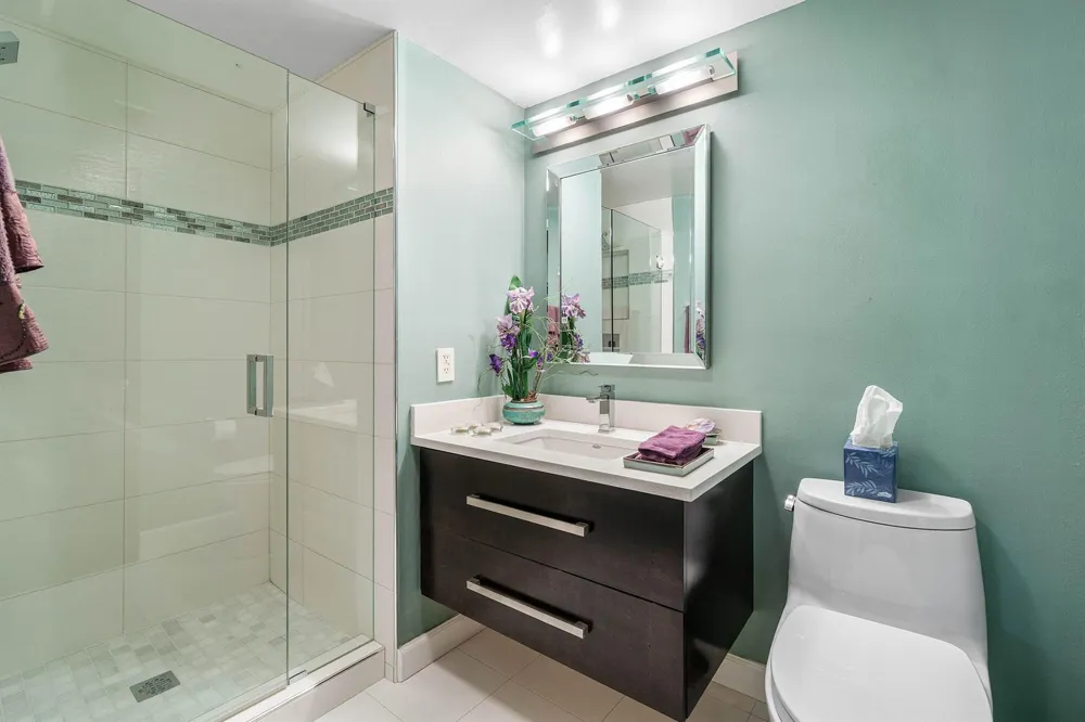7 SOUTHPORT LANE #H Boynton Beach, FL 33436