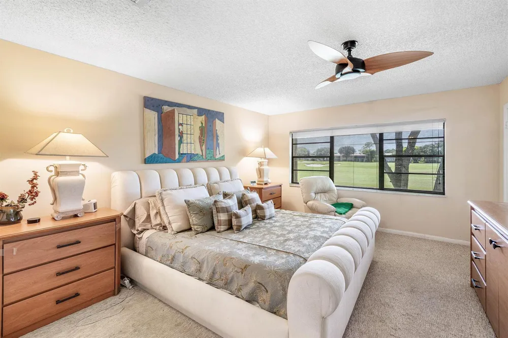 7 SOUTHPORT LANE #H Boynton Beach, FL 33436