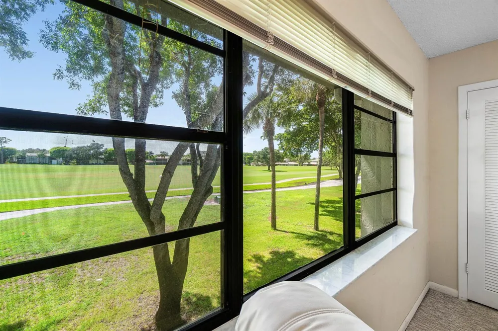 7 SOUTHPORT LANE #H Boynton Beach, FL 33436