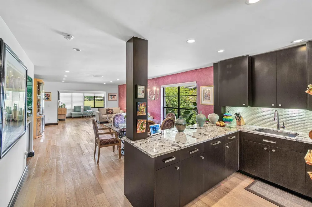 7 SOUTHPORT LANE #H Boynton Beach, FL 33436