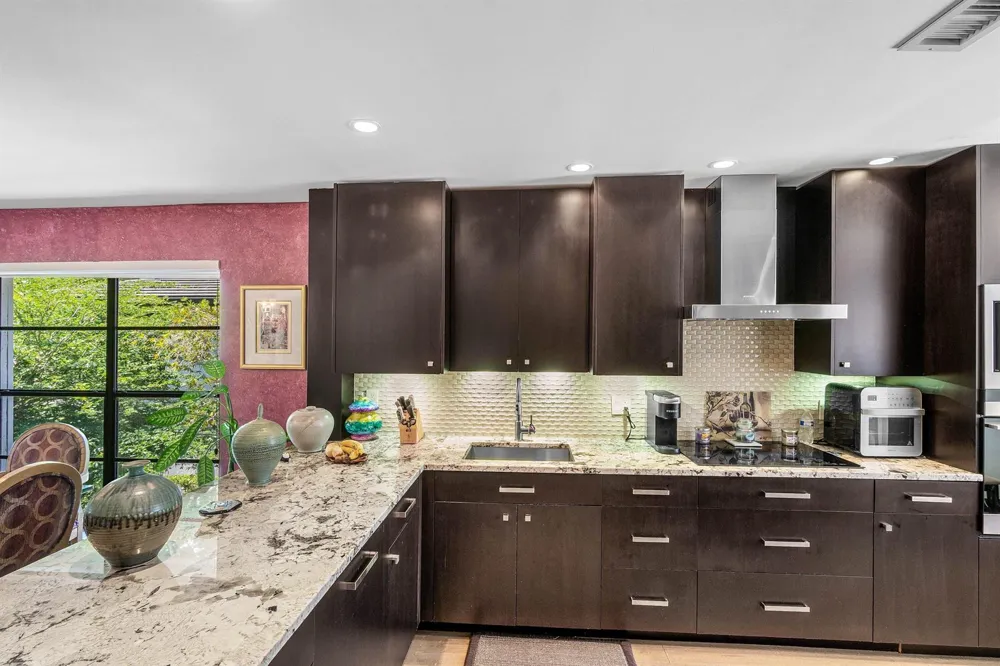7 SOUTHPORT LANE #H Boynton Beach, FL 33436