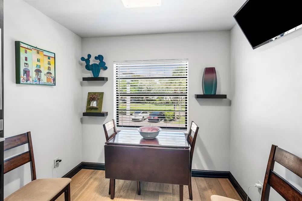 7 SOUTHPORT LANE #H Boynton Beach, FL 33436
